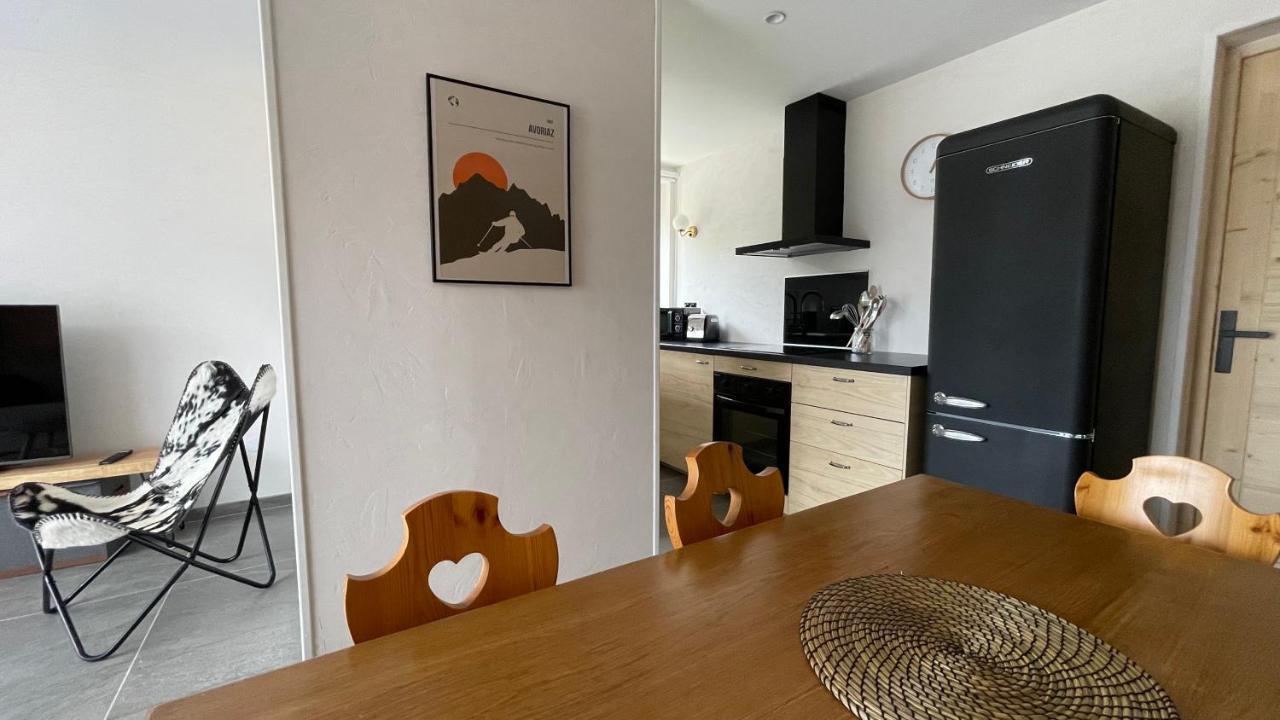 Morzine : Bel Appartement A 5 Mn Du Telepherique Bagian luar foto
